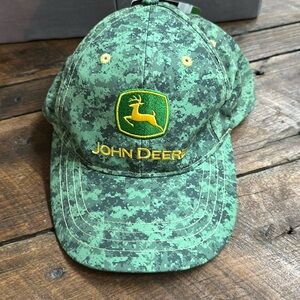 NWT John Deer Hat